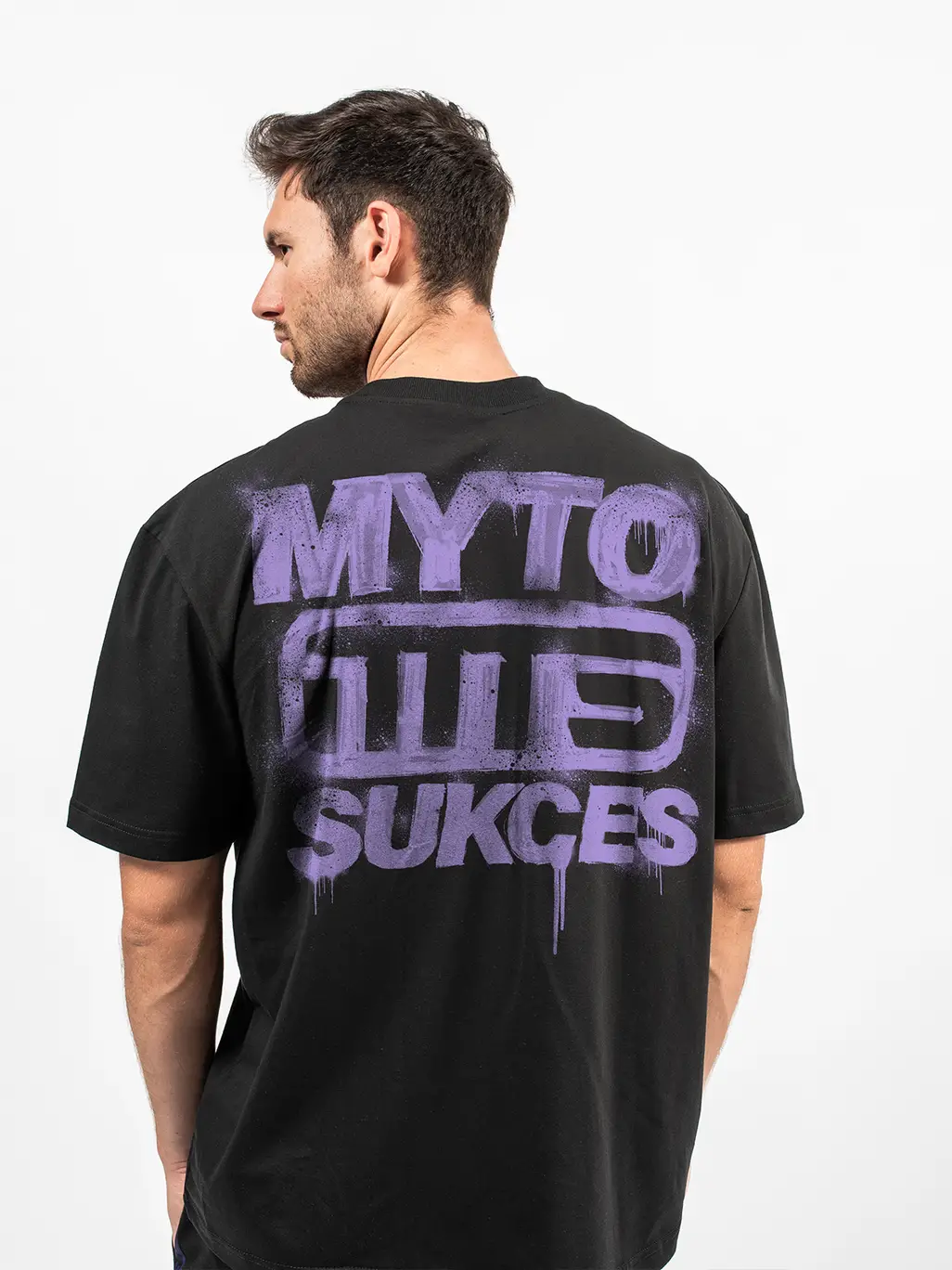 KOSZULKA-CZARNA-OVERSIZE-Z-